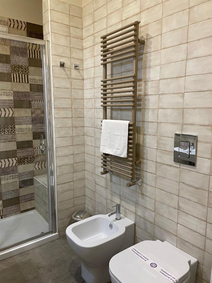 Schilizzi Hotel Napoli Bagian luar foto