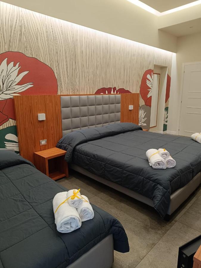 Schilizzi Hotel Napoli Bagian luar foto