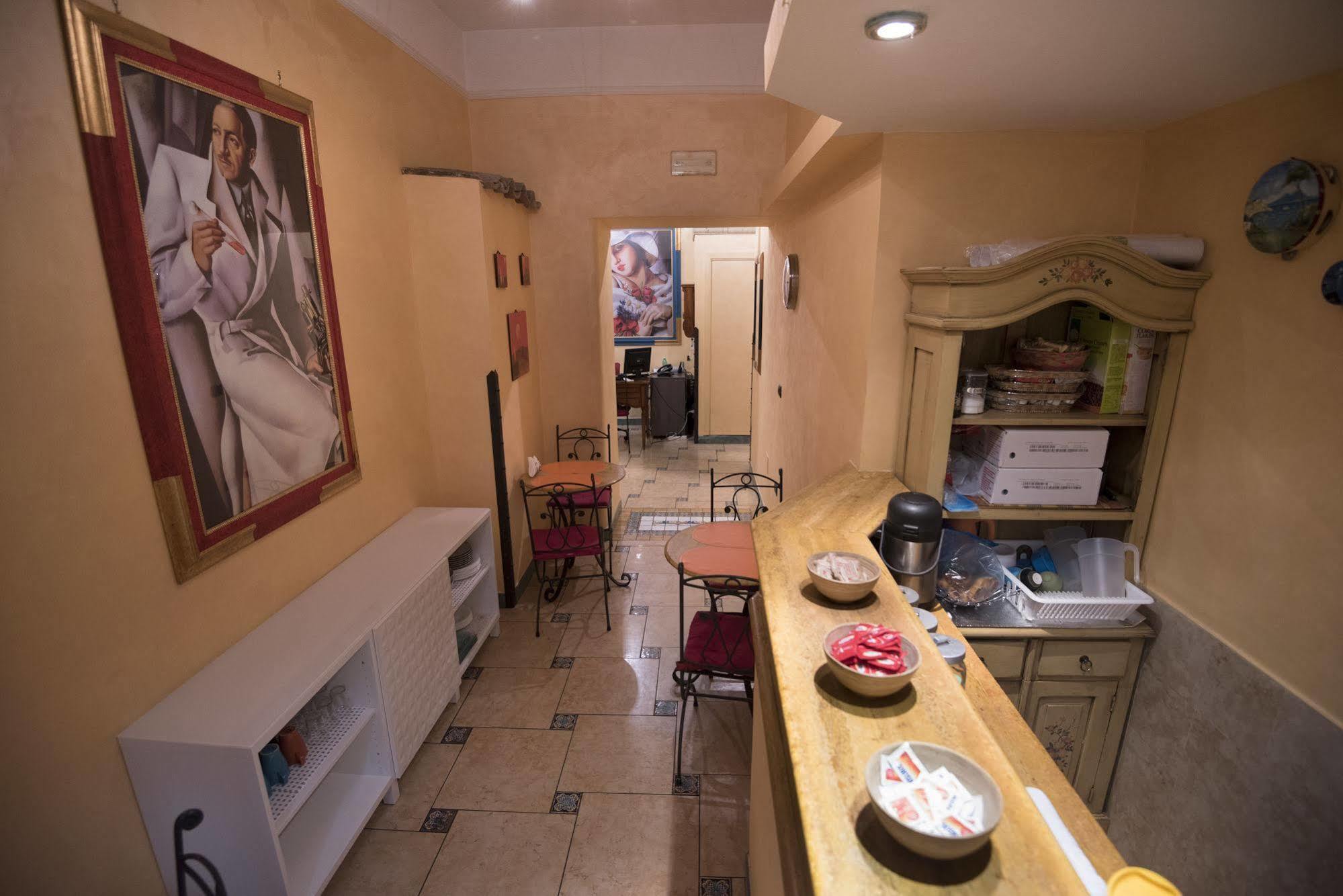 Schilizzi Hotel Napoli Bagian luar foto